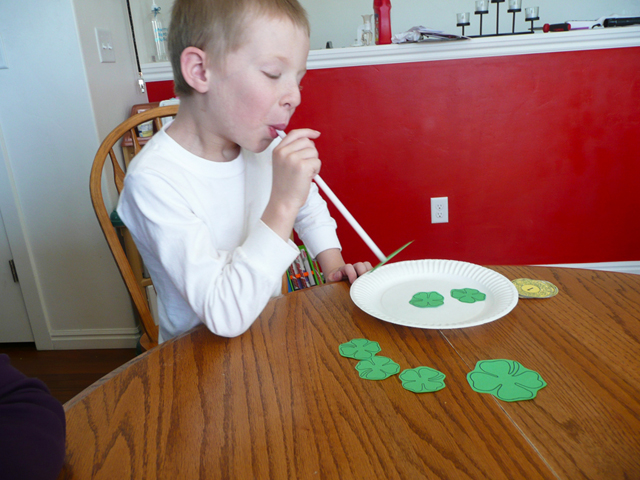 This shamrock in a bowl is a great game for kids to play.