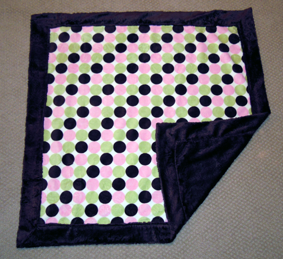 Use this free pattern to make this cute baby blanket with mitered corners Easy to make!.